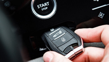 Smart or Mechanical Car Keys: What to Choose for Your Vehicle’s Security?